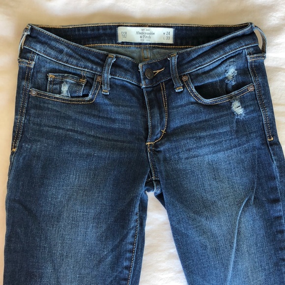 Abercrombie & Fitch Bootcut Jeans - Picture 2 of 8